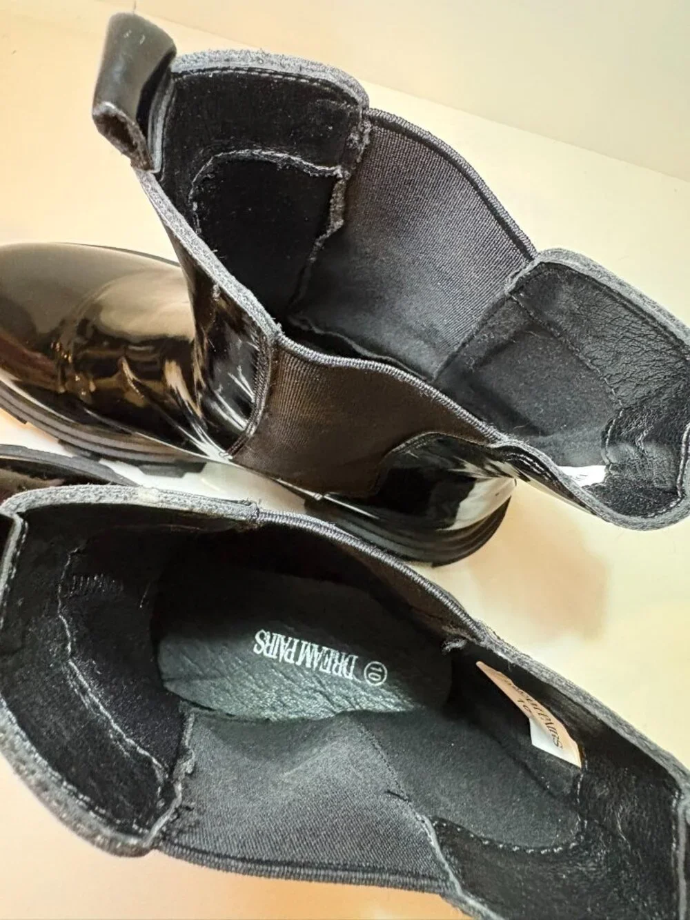 Dream Pairs DMB212 Chunky Platform Chelsea Boots Black Glossy Lug Sole Size 10